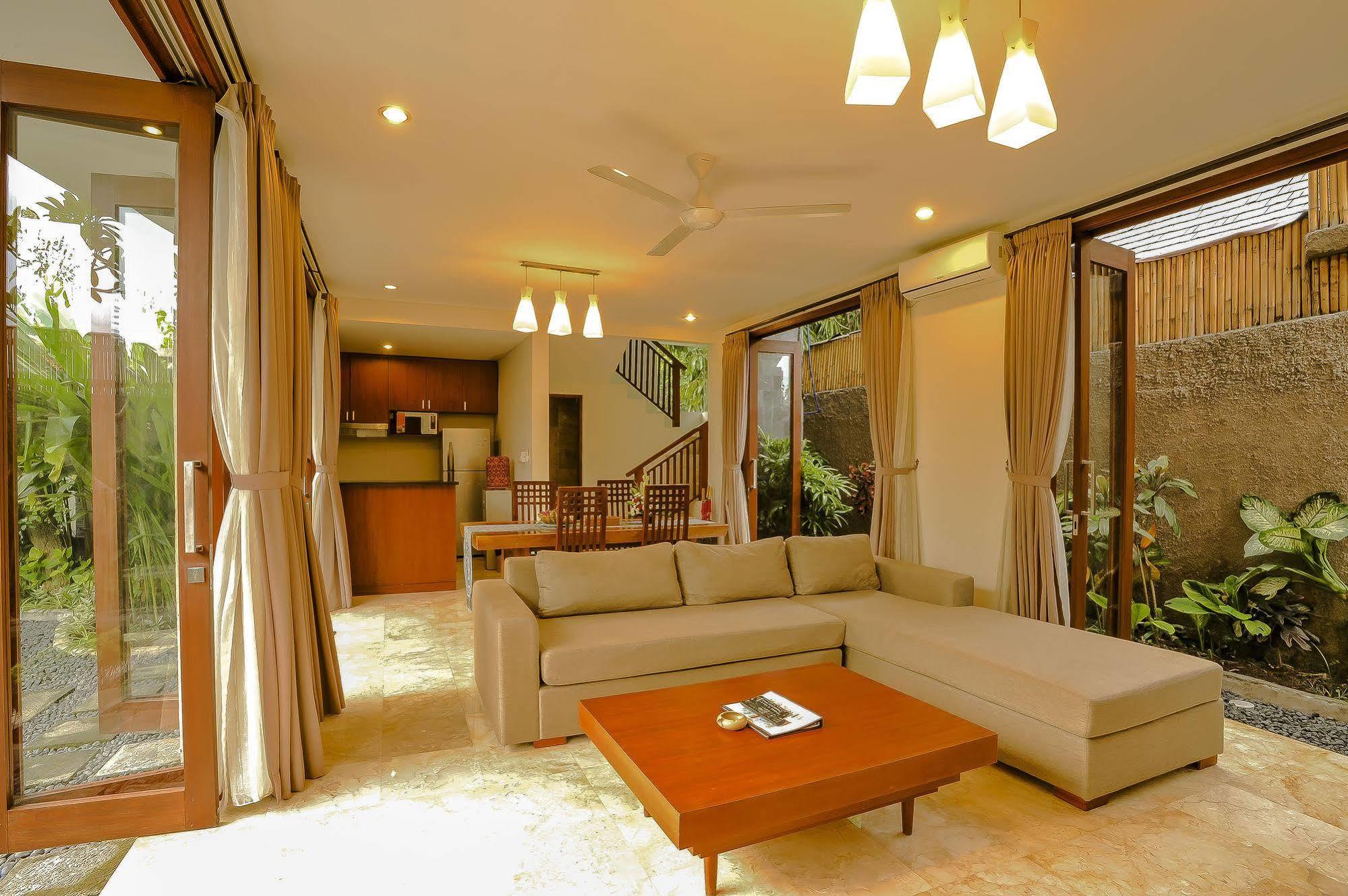 Aksata Villas Canggu Esterno foto