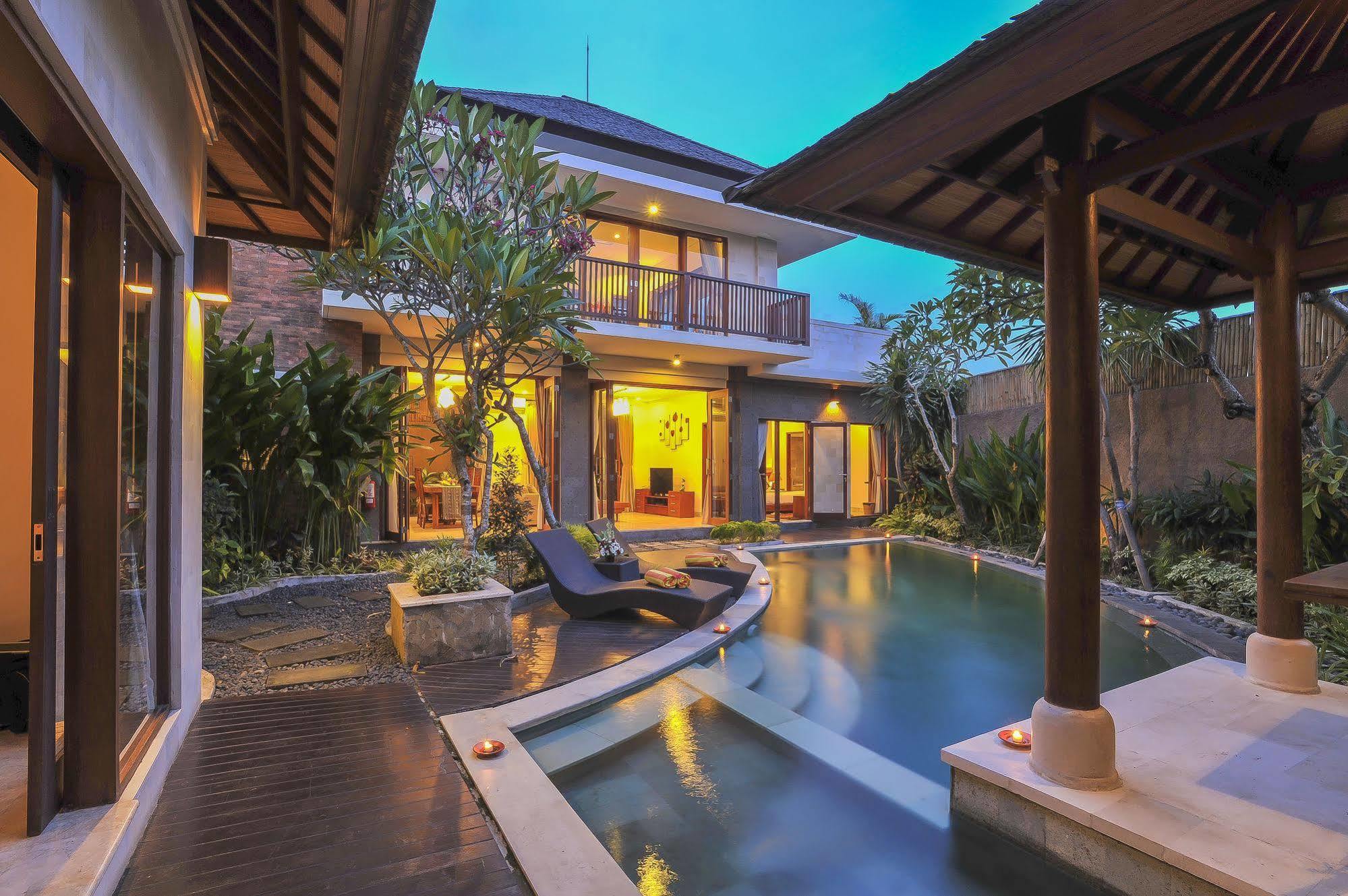 Aksata Villas Canggu Esterno foto